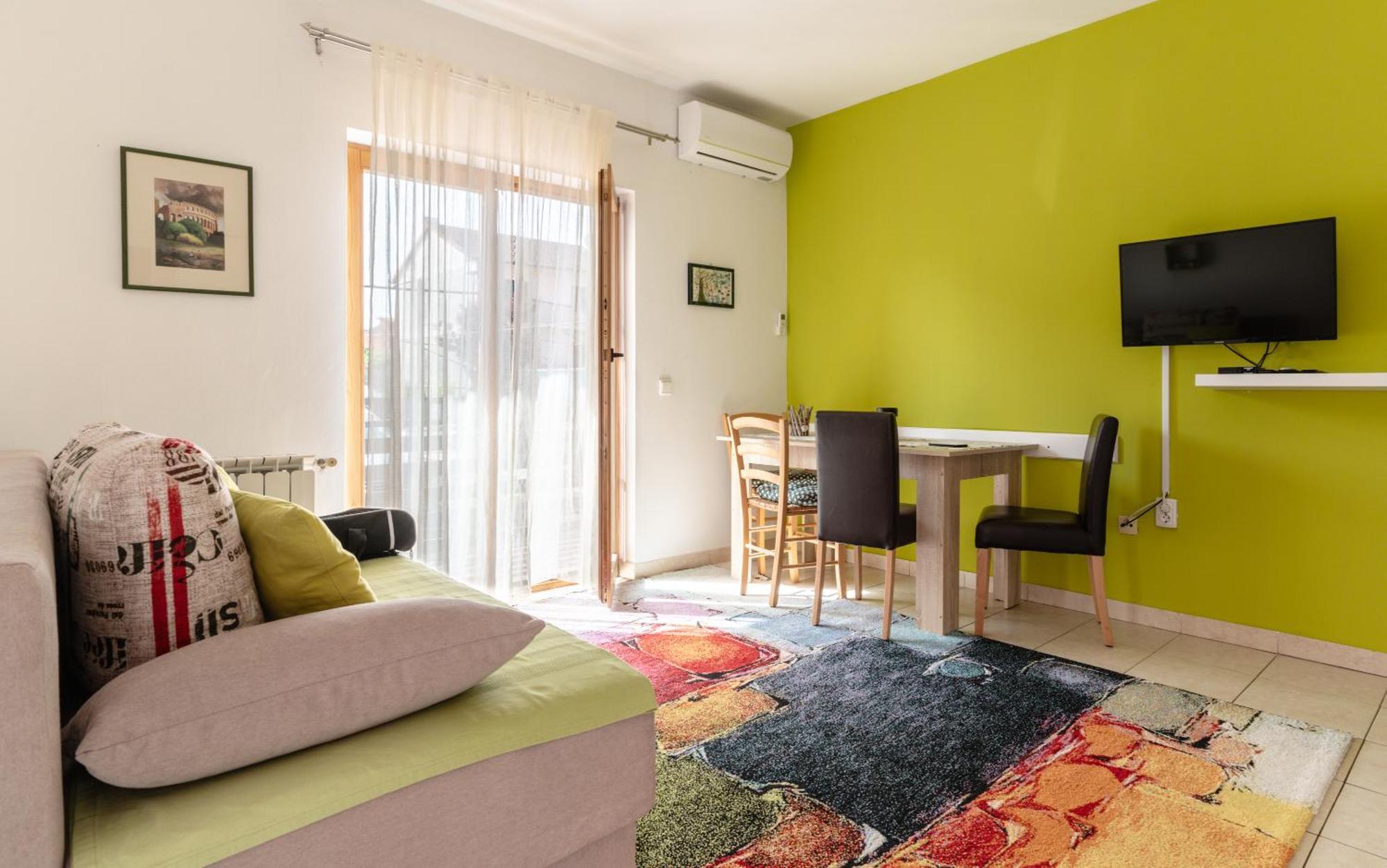 Sunny Apartment Valbandon Fažana Exteriör bild